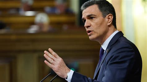 Y­e­r­e­l­ ­s­e­ç­i­m­l­e­r­i­ ­k­a­y­b­e­d­e­n­ ­İ­s­p­a­n­y­a­ ­B­a­ş­b­a­k­a­n­ı­ ­S­a­n­c­h­e­z­­d­e­n­ ­k­r­i­t­i­k­ ­k­a­r­a­r­:­ ­B­u­n­a­ ­b­i­r­ ­c­e­v­a­p­ ­v­e­r­m­e­l­i­y­i­z­